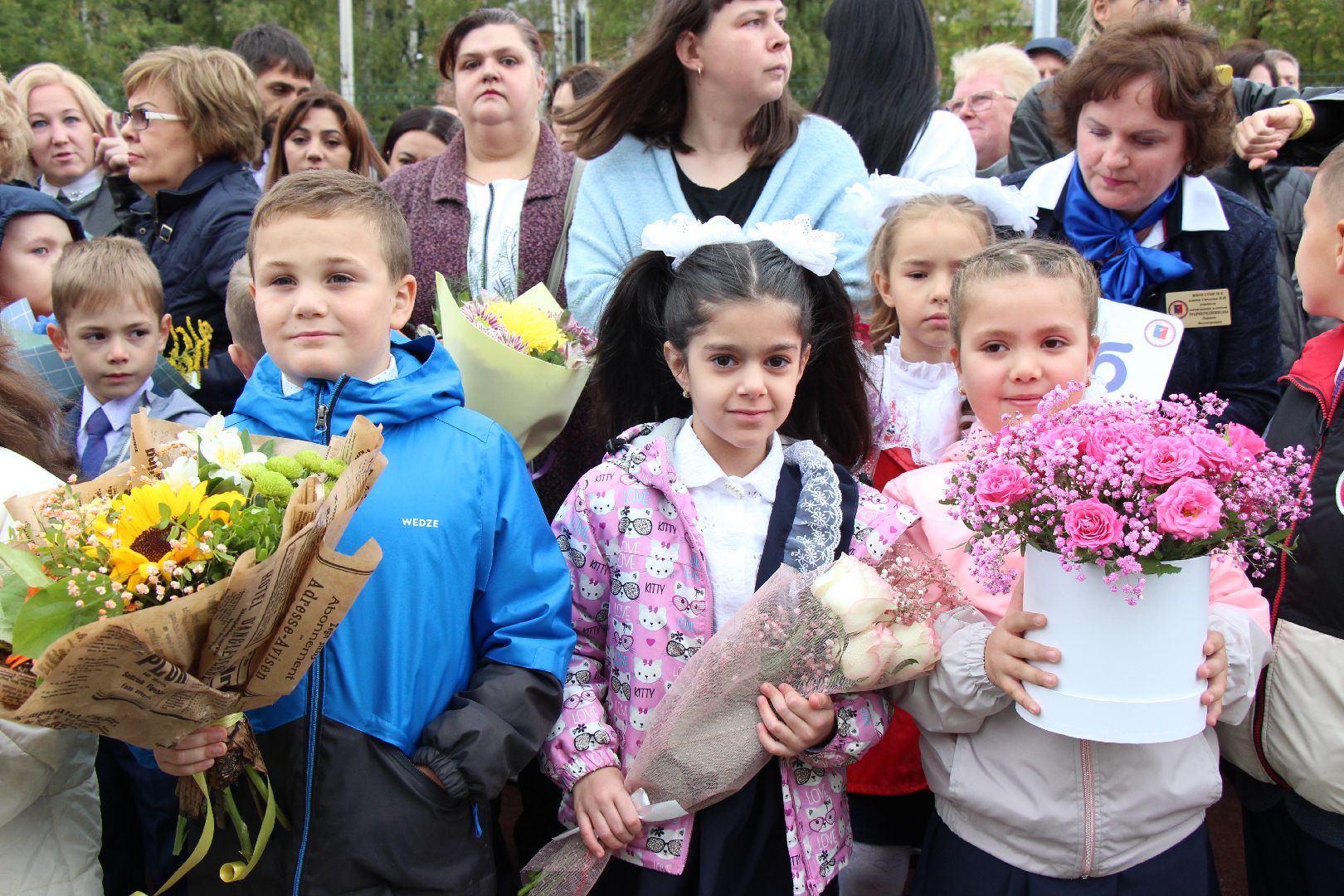 Лобня, общество, школа