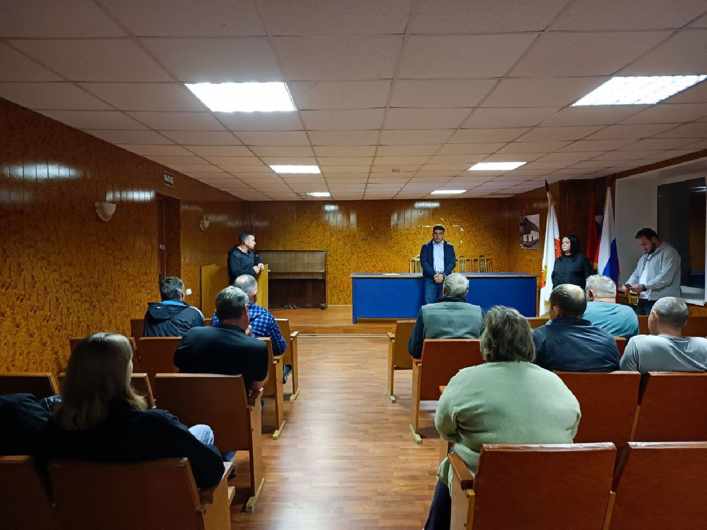 Можайск, Можайский городской округ, Подмосковье, глава, трудовой коллектив, трудовой спор, решение проблемы, люди, сотрудники, работа