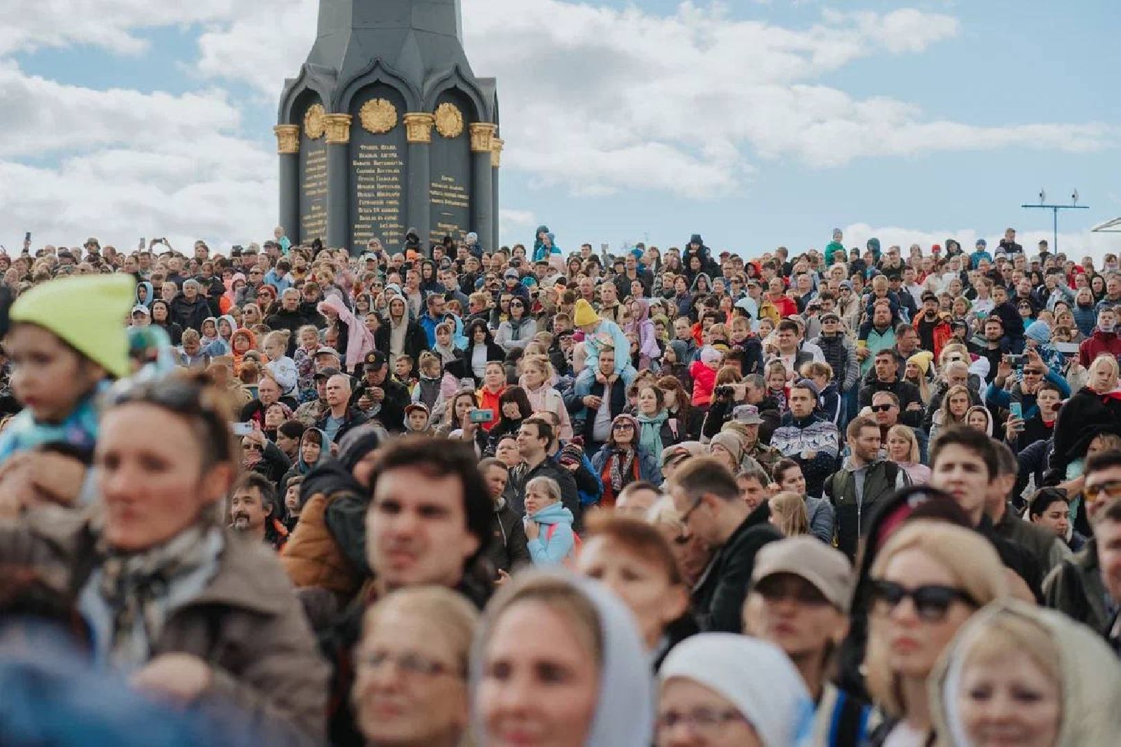 Можайск, Можайский городской округ, Подмосковье, военно-исторический фестиваль, День Бородина, праздник, туризм, зрители, французкая армия, русская армия