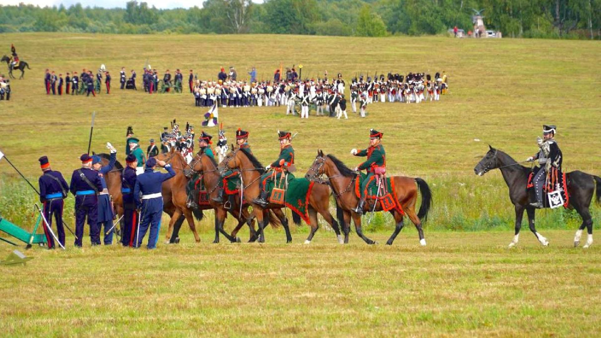 Можайск, Можайский городской округ, Подмосковье, военно-исторический фестиваль, День Бородина, праздник, туризм, зрители, французкая армия, русская армия