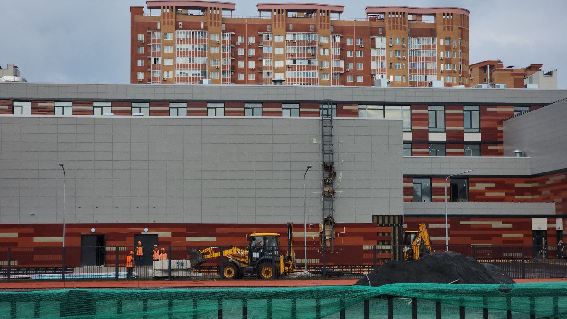 Строительство, школа, образование, Самая большая школа Подмосковья