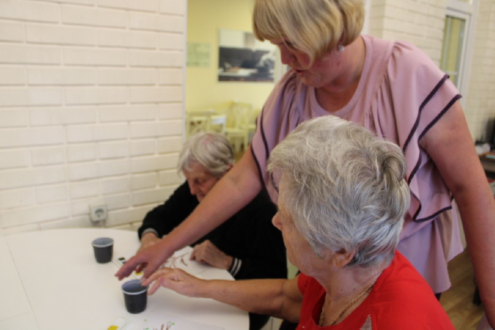 Арт-терапия, активное долголетие, пожилые люди, пенсионеры,