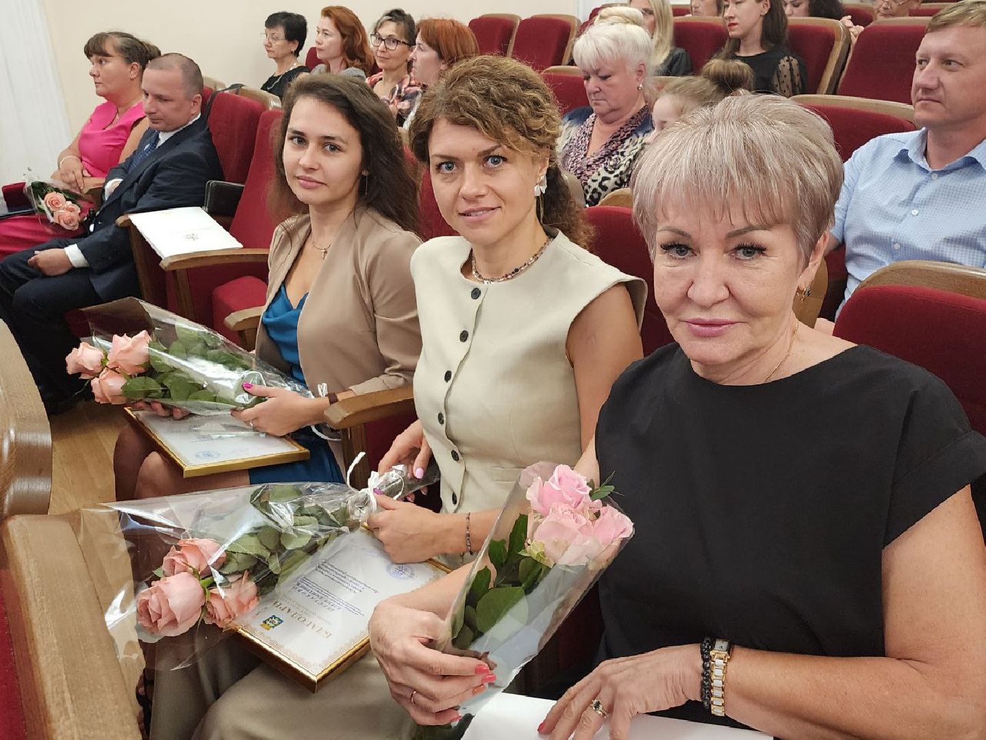 ветеринары; видное; день ветеринара; праздник; награды; подмосковье