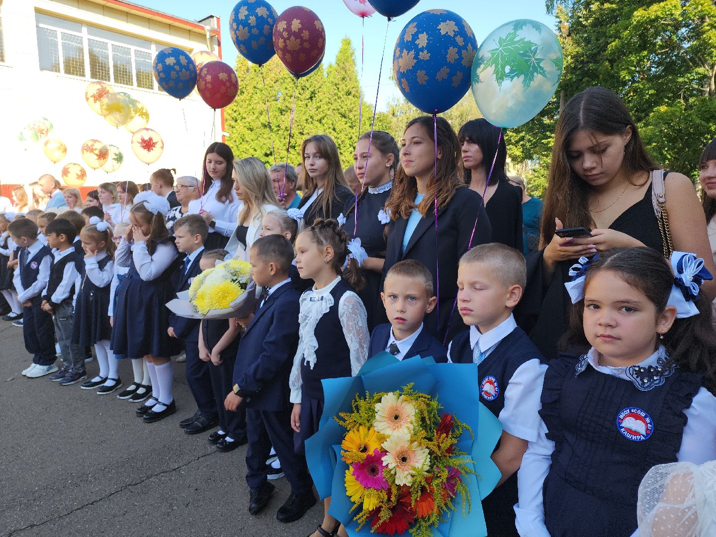 Кашира, СОШ №4, День знаний, 1 сентября, первоклассники