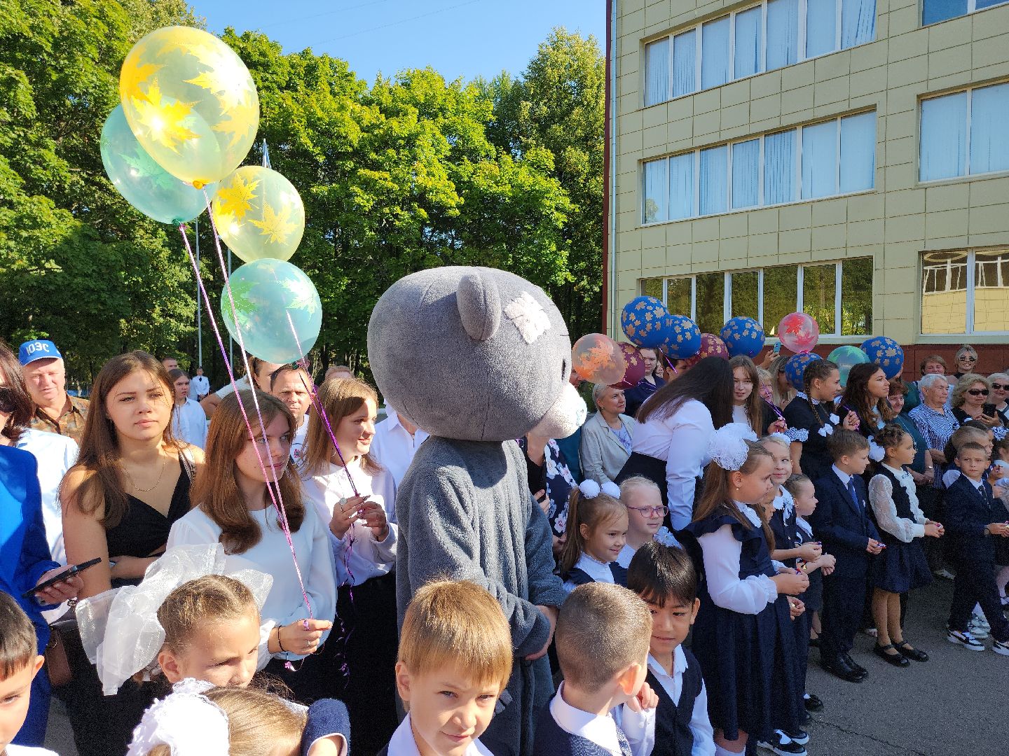 Кашира, СОШ №4, День знаний, 1 сентября, первоклассники