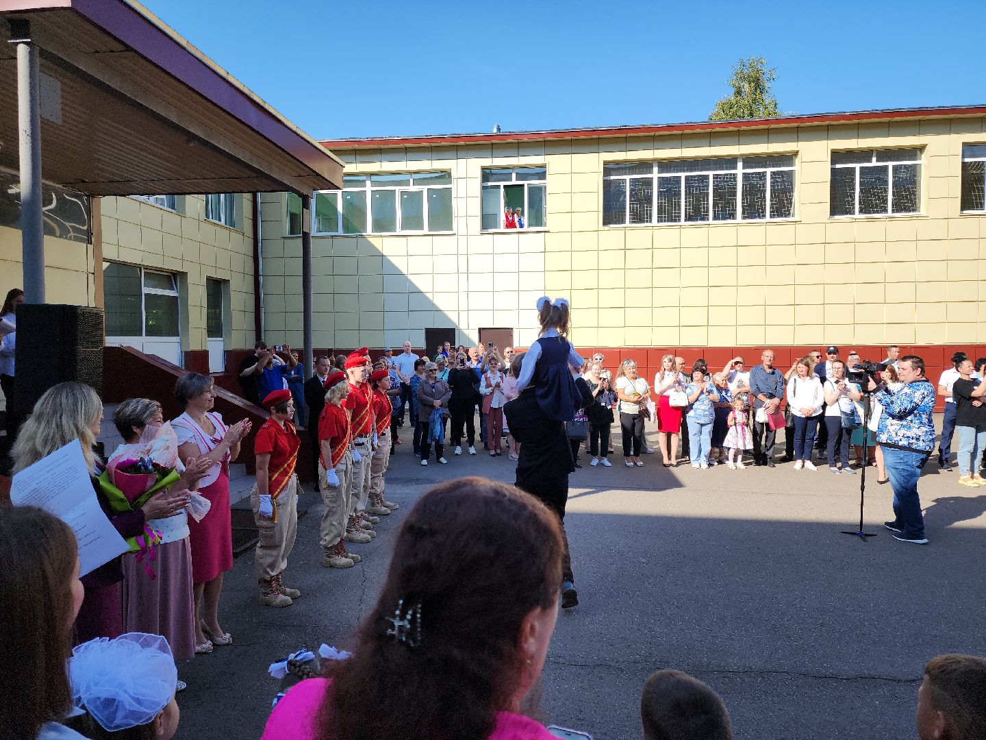 Кашира, СОШ №4, День знаний, 1 сентября, первоклассники