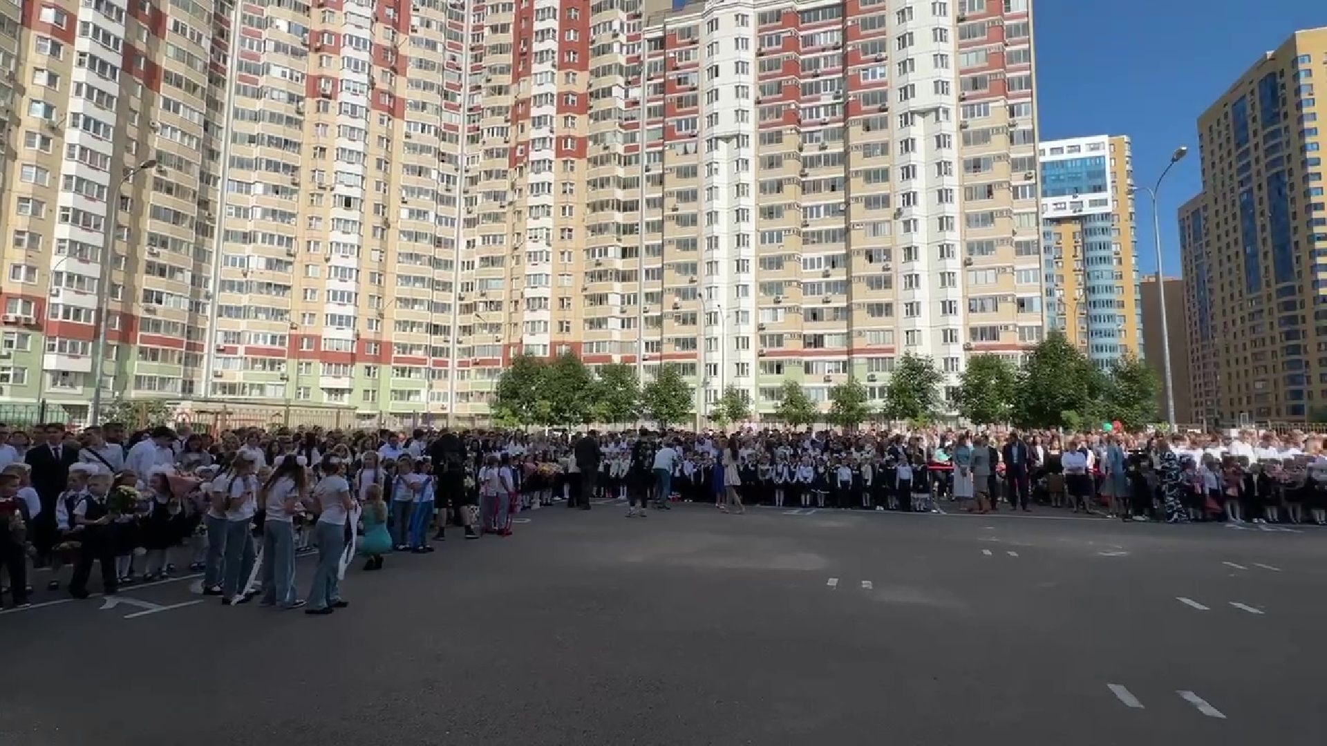 Реутов, День знаний, 1 сентября, школьники, юбилейный год