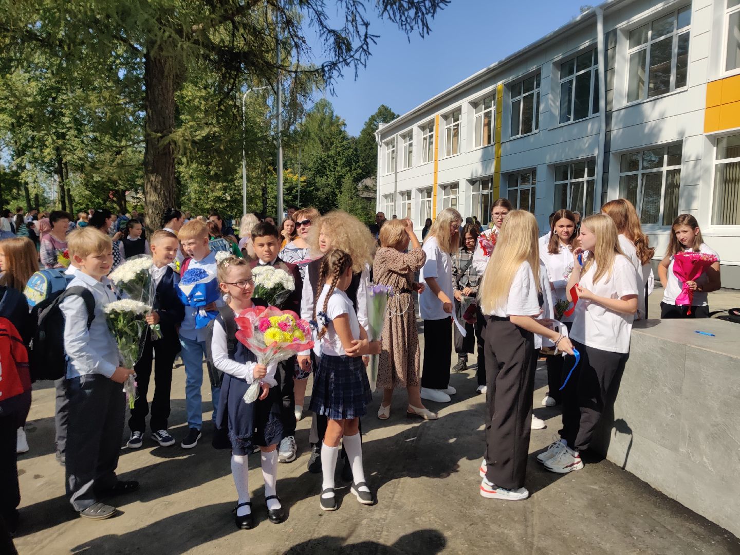 Красноармейск, Пушкинский, день знаний, капремонт школы