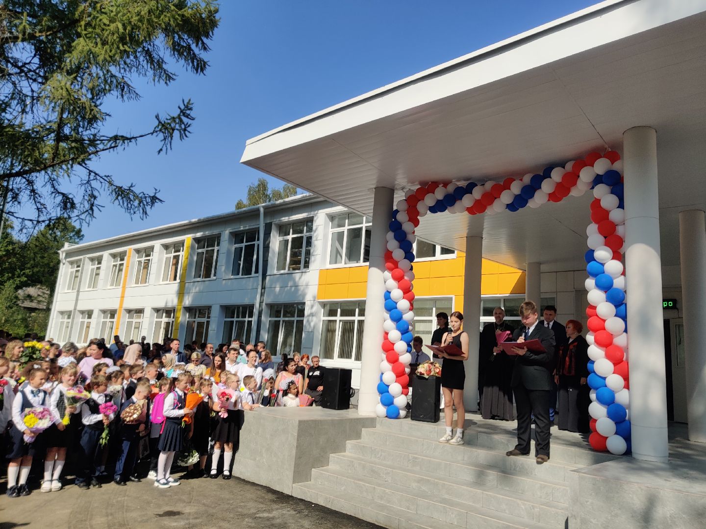 Красноармейск, Пушкинский, день знаний, капремонт школы