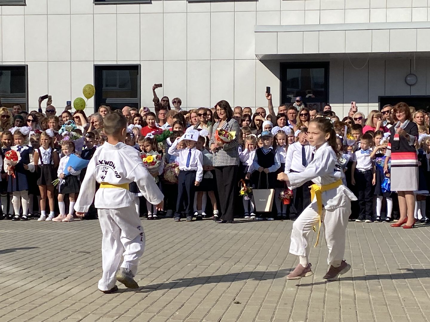 Балашиха, день знаний, большая школа, первый класс, микрорайон Кучино