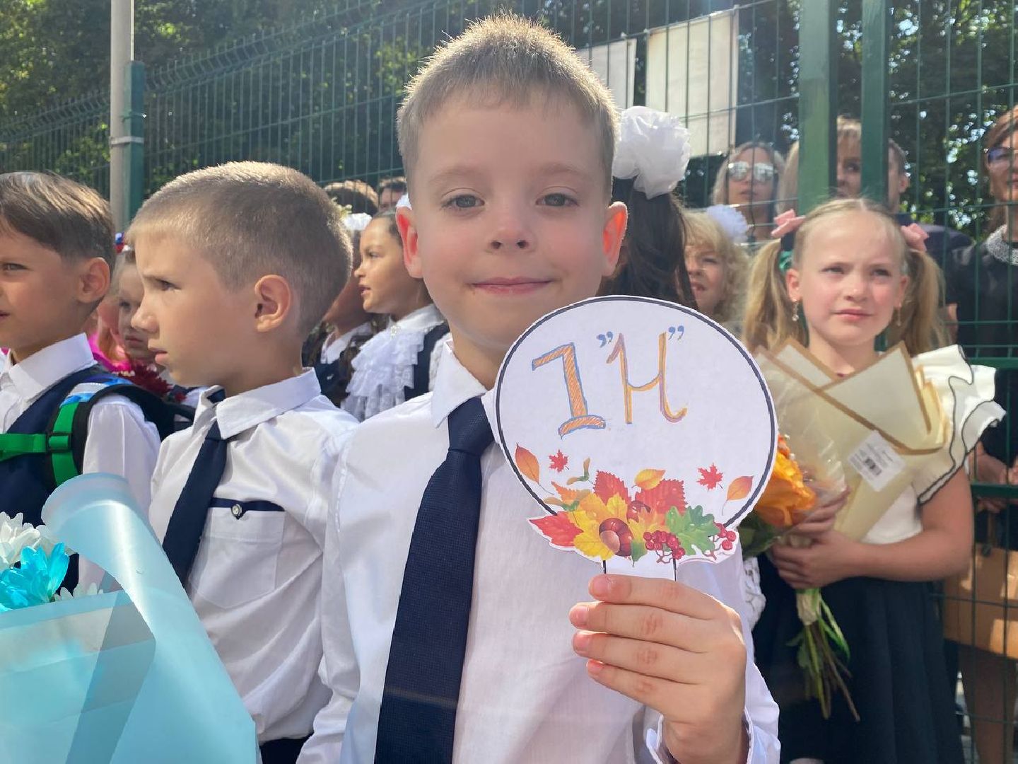 Балашиха, день знаний, большая школа, первый класс, микрорайон Кучино