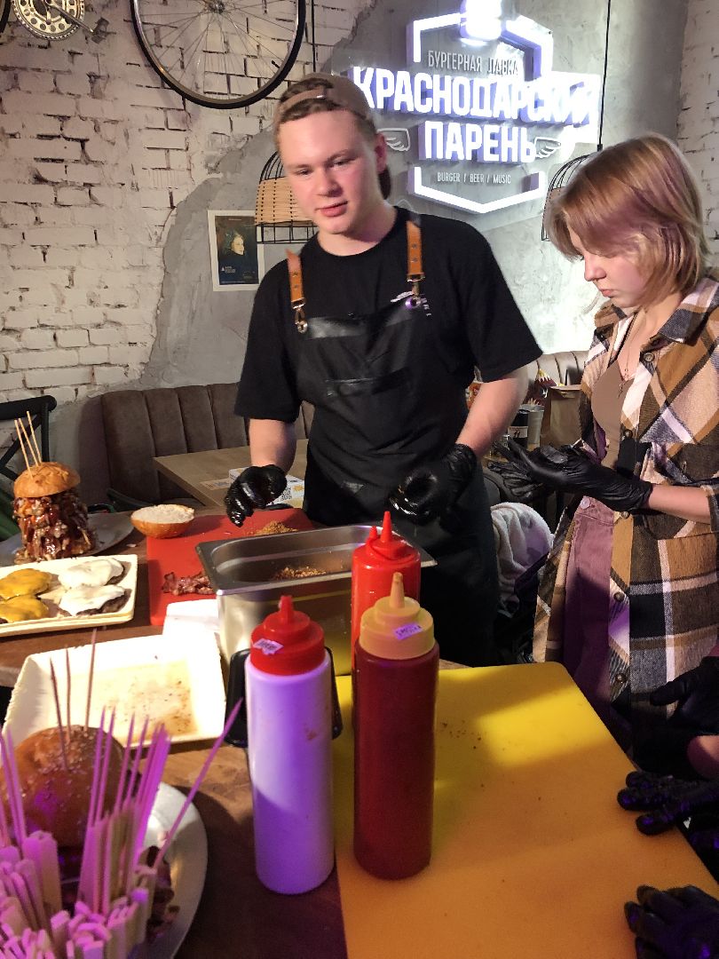 Каримов, бургеры, химки,