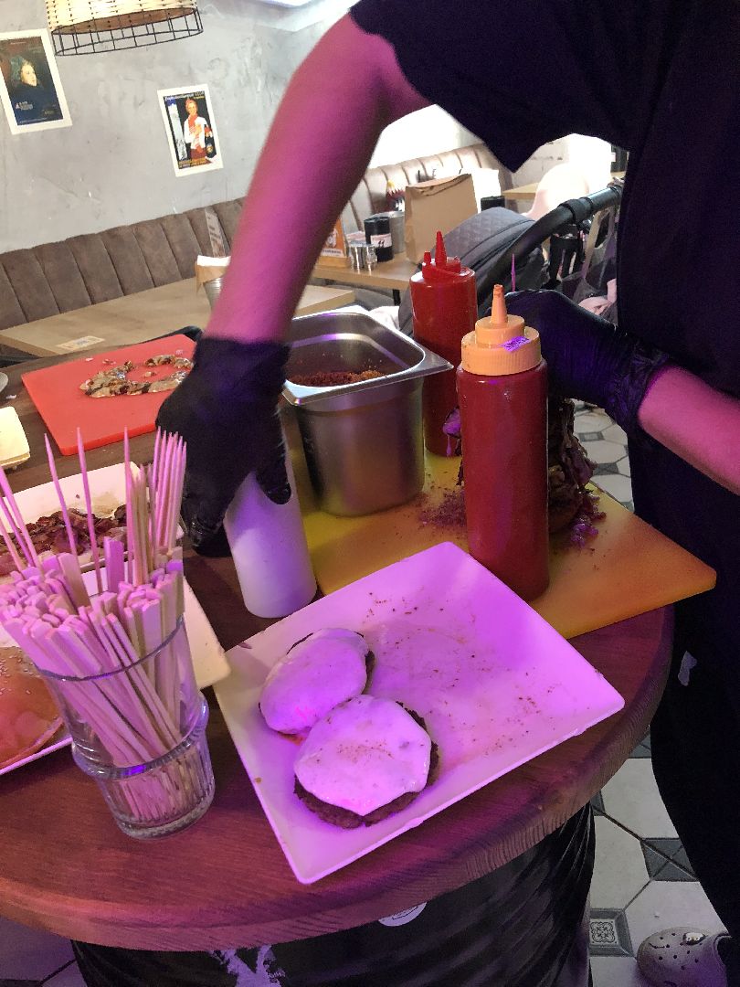 Каримов, бургеры, химки,