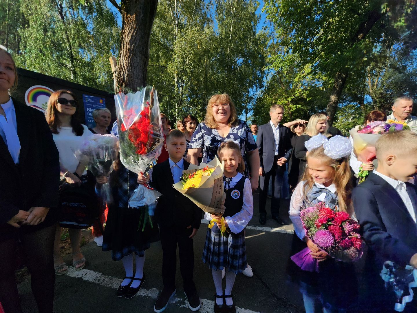 серпухов, школа №16, 1 сентября, первоклассники, день знаний,