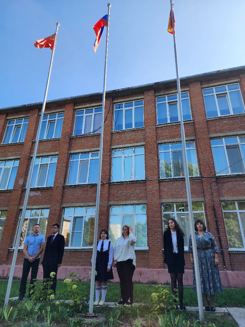 серпухов, школа №16, 1 сентября, первоклассники, день знаний,