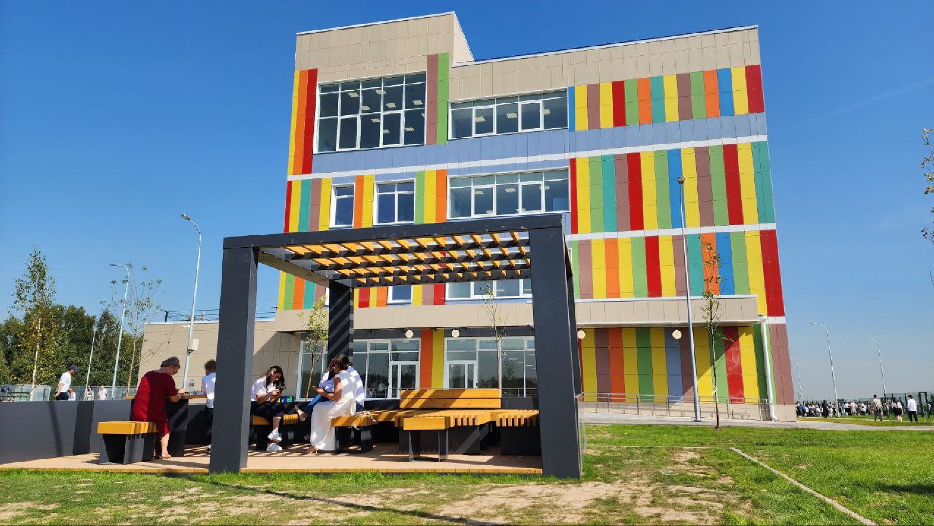 Дмитров, Школа в ЖК Мечта, Минобр