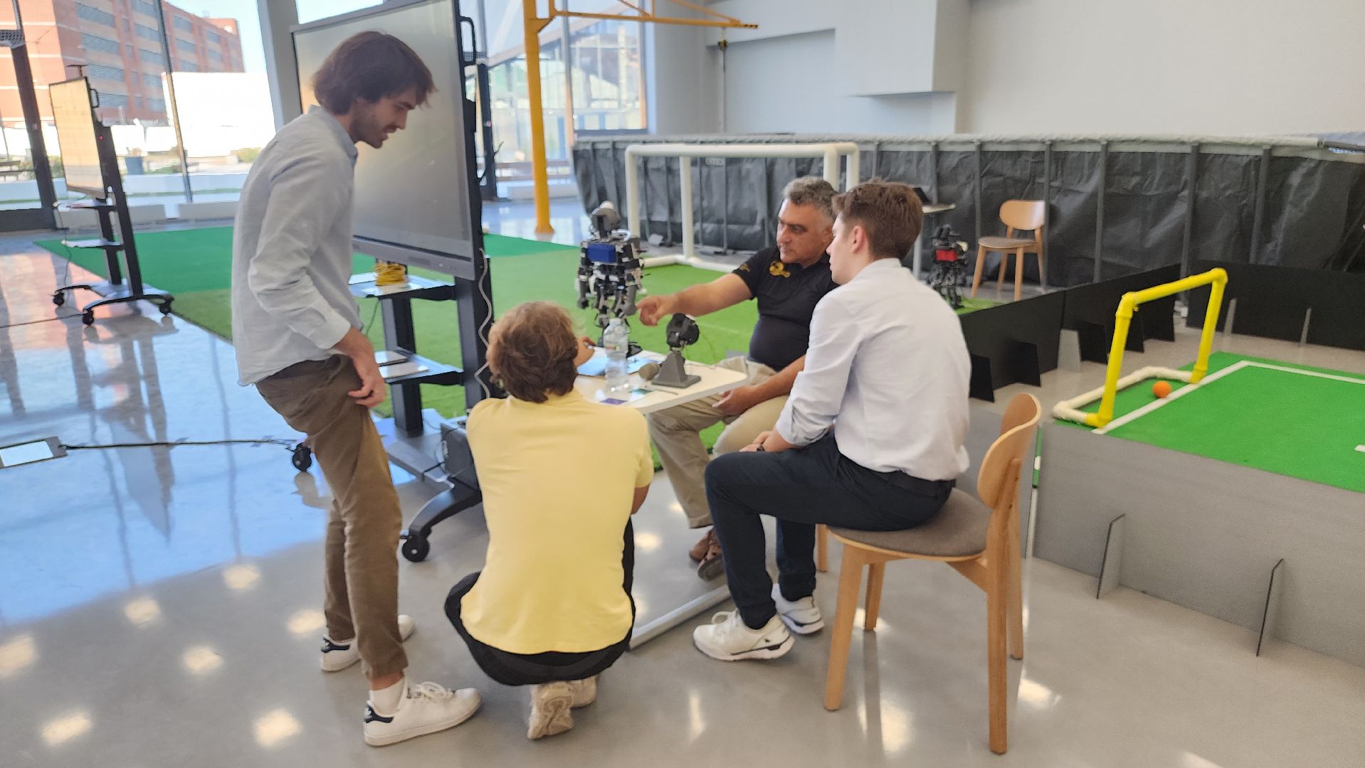 Долгопрудный, физтех, роботы