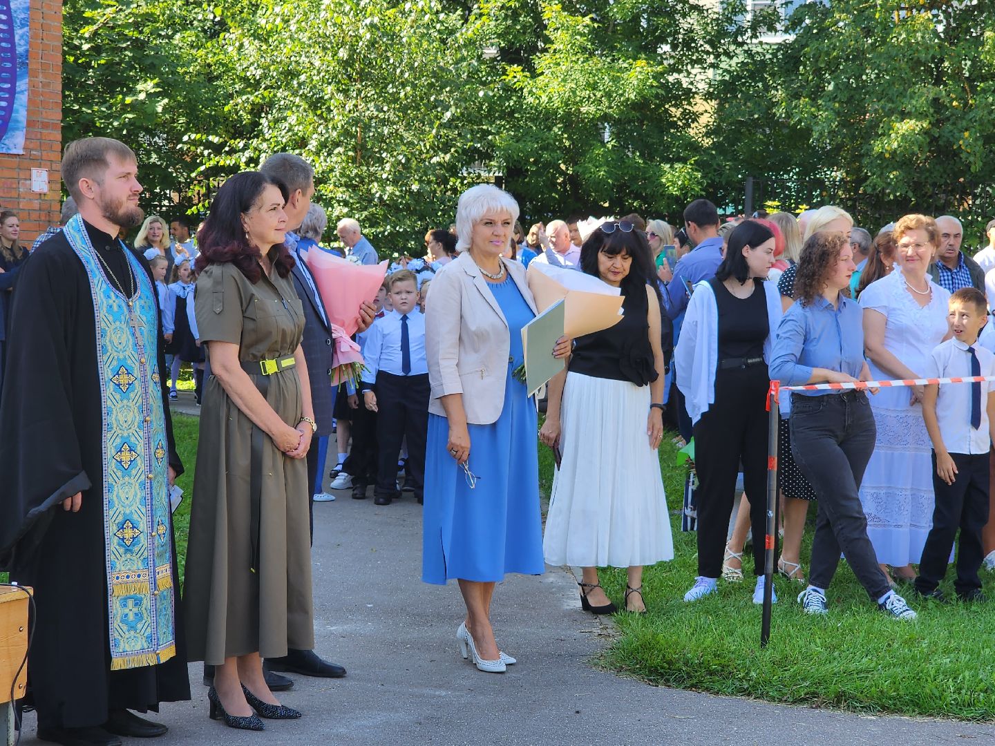 благотворительность, благотворительная акция, меценат, образование, школа №5, серпухов, юлия ивлиева,