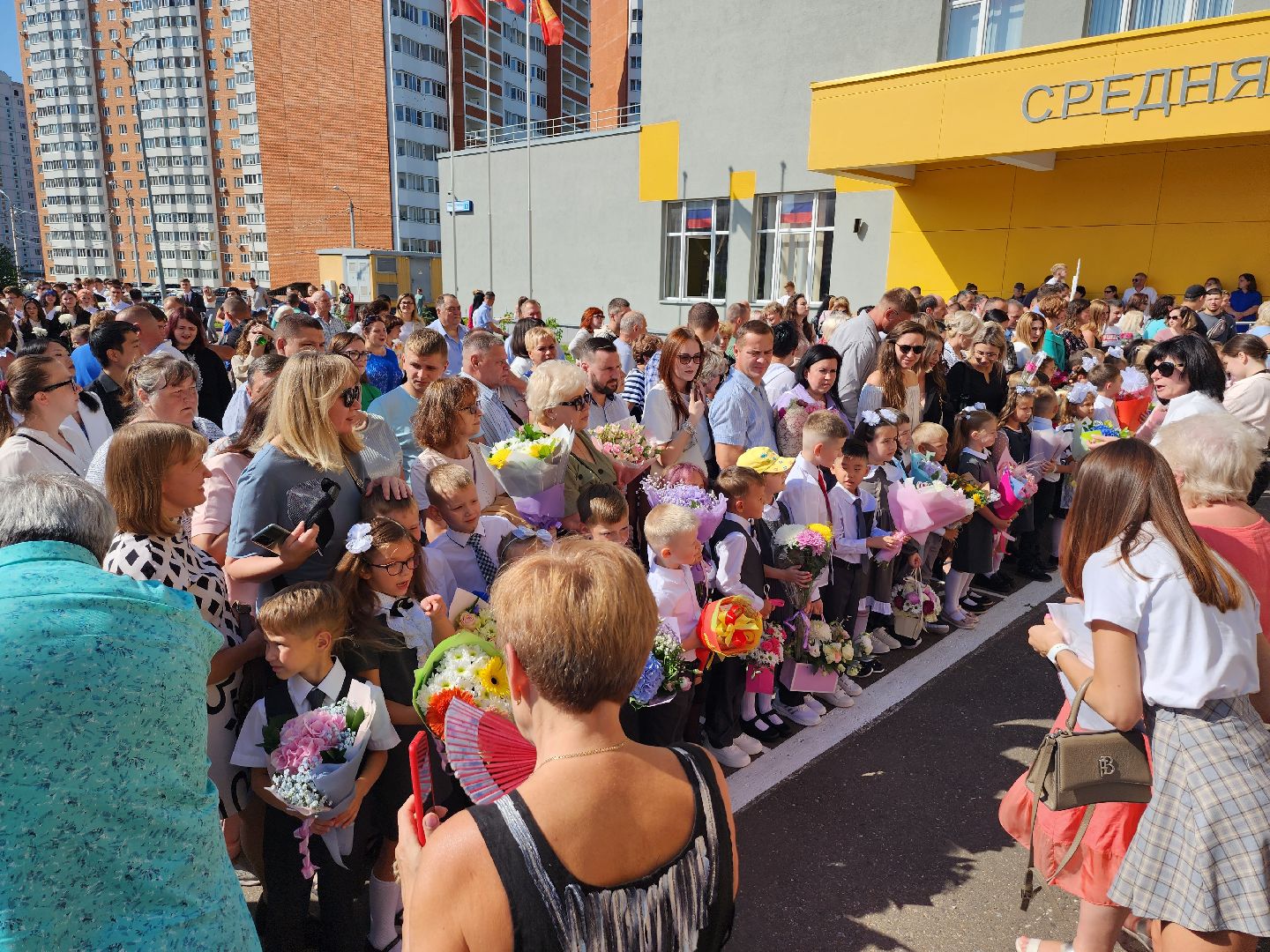 школа 18, серпухов, 1 сентября, выборы, домашние задания,