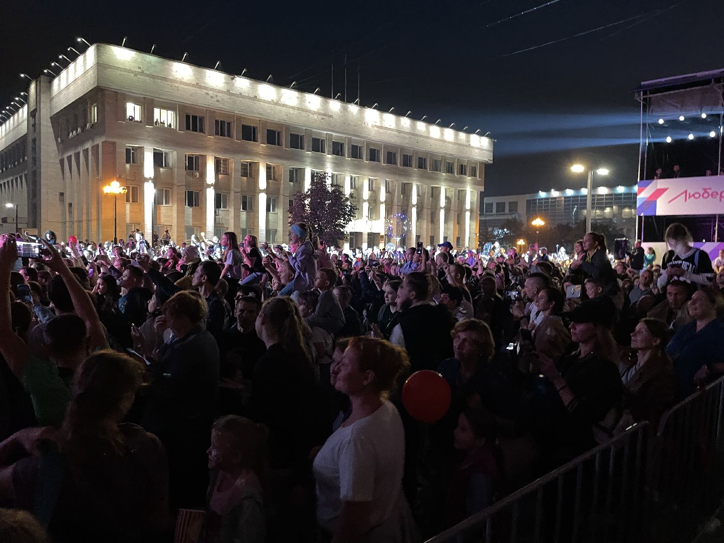 Песня, исполнители, праздник, концерт