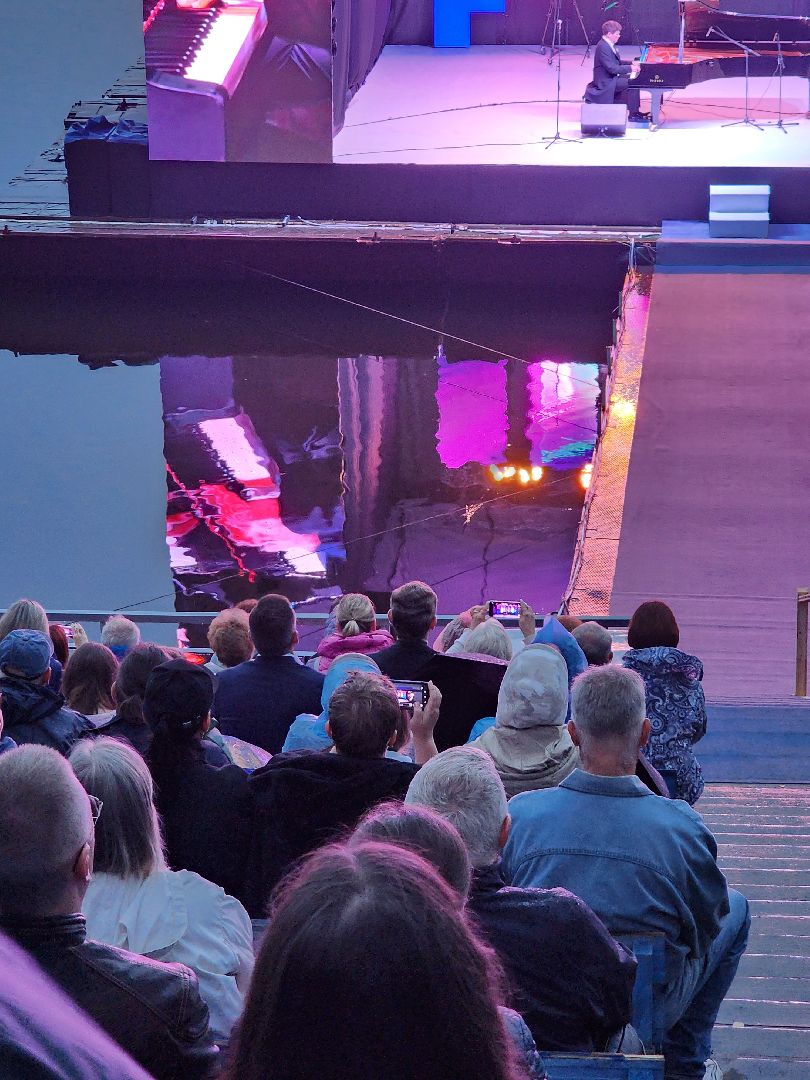 Денис Мацуев, пианист-виртуоз, концерт, водный стадион, Дубна