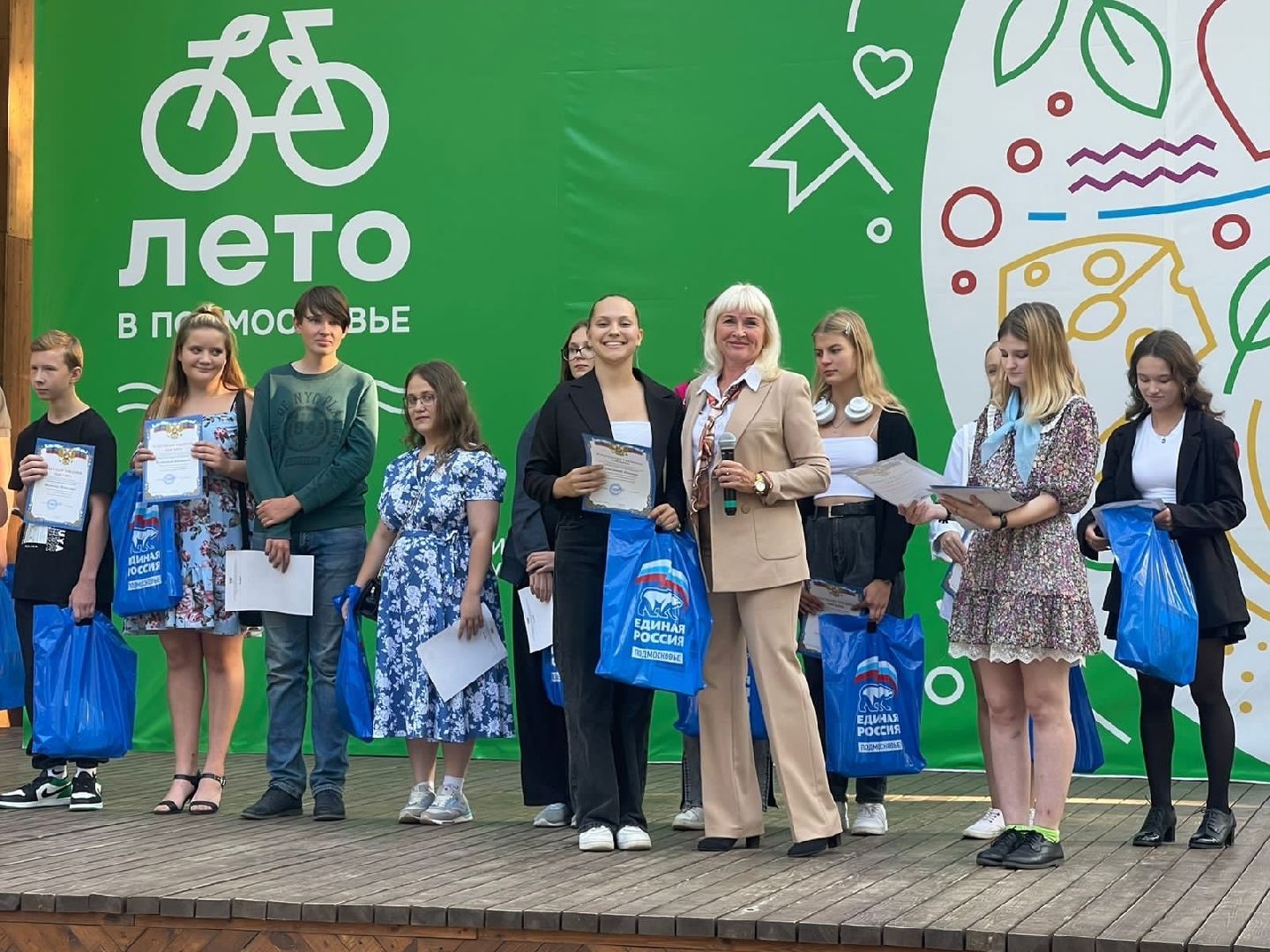 Серпухов, Подмосковье, трудовые бригады, ЛТО, подростки, Единая Россия