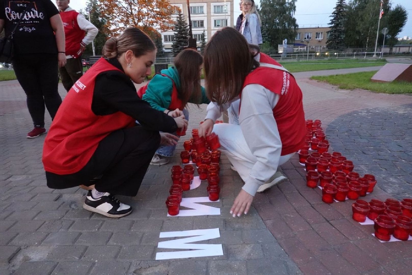 Серпухов, Подмосковье, Беслан, свеча памяти, память, День солидарности в борьбе с терроризмом