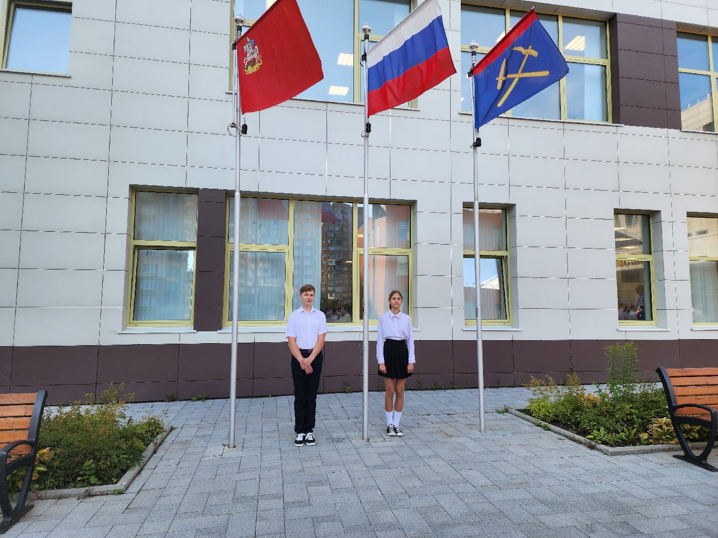 Подольск, школа, линейка, патриотизм, разговоры о важном