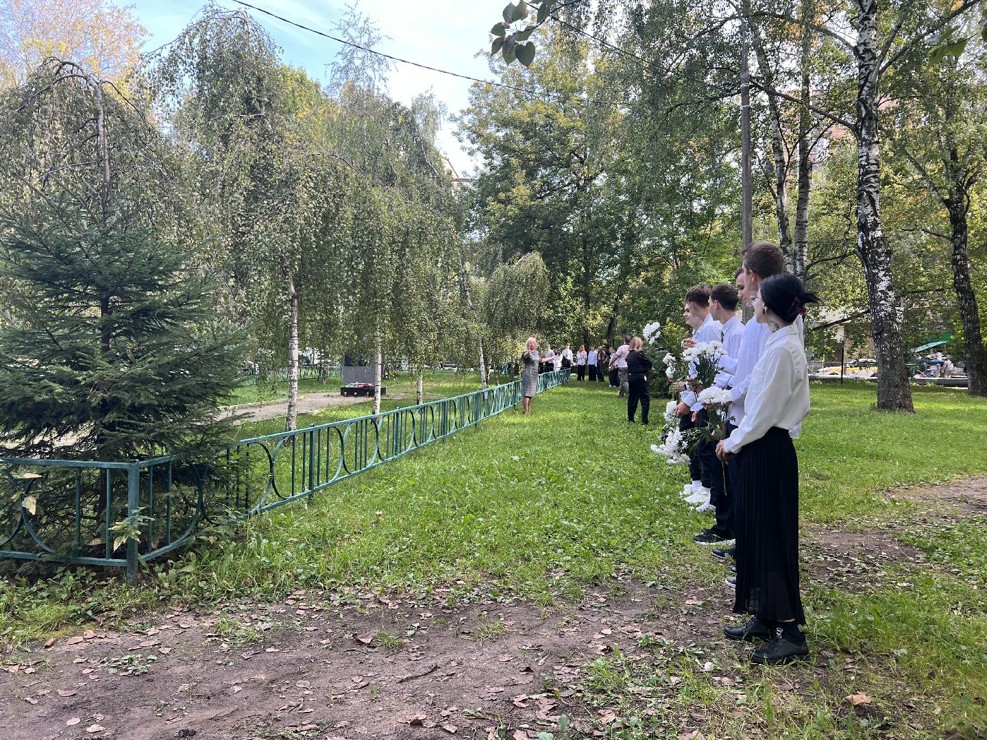 Химки, День памяти жертв беслана, монумент, терроризм, школа