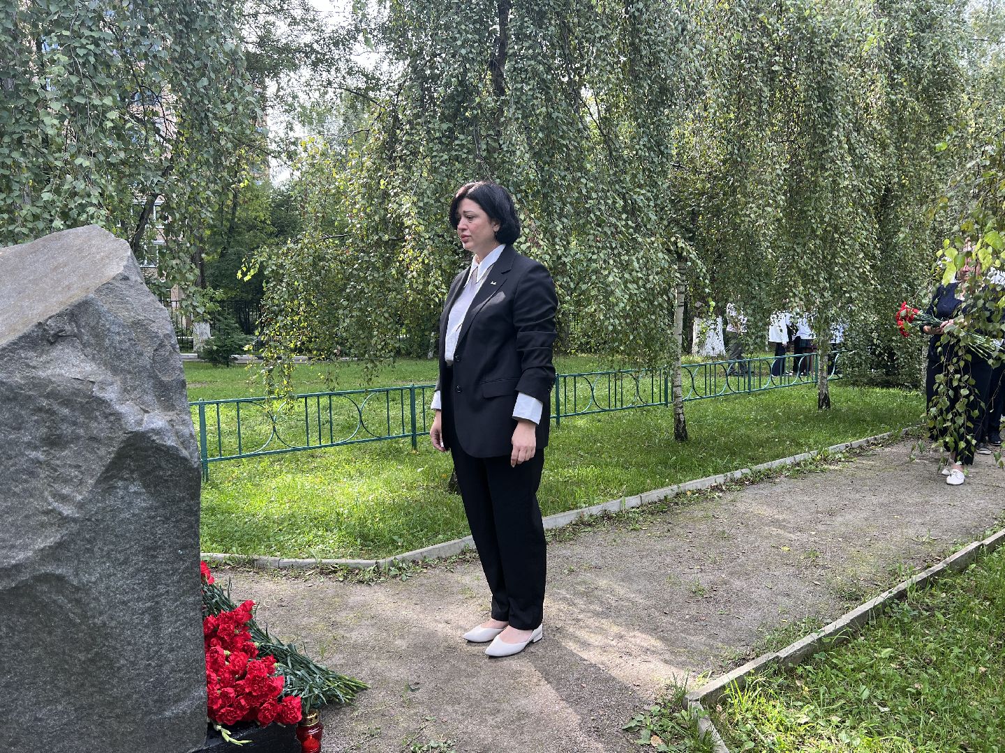 Химки, День памяти жертв беслана, монумент, терроризм, школа