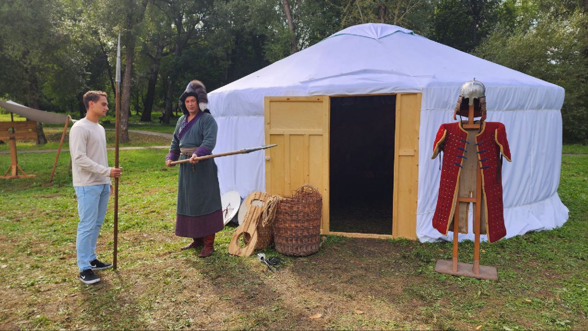 Дмитров, Яхрома, Клим Жуков