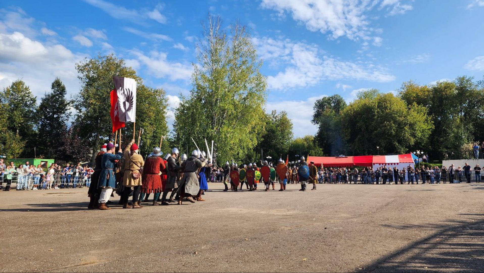 Дмитров, Яхрома, Клим Жуков