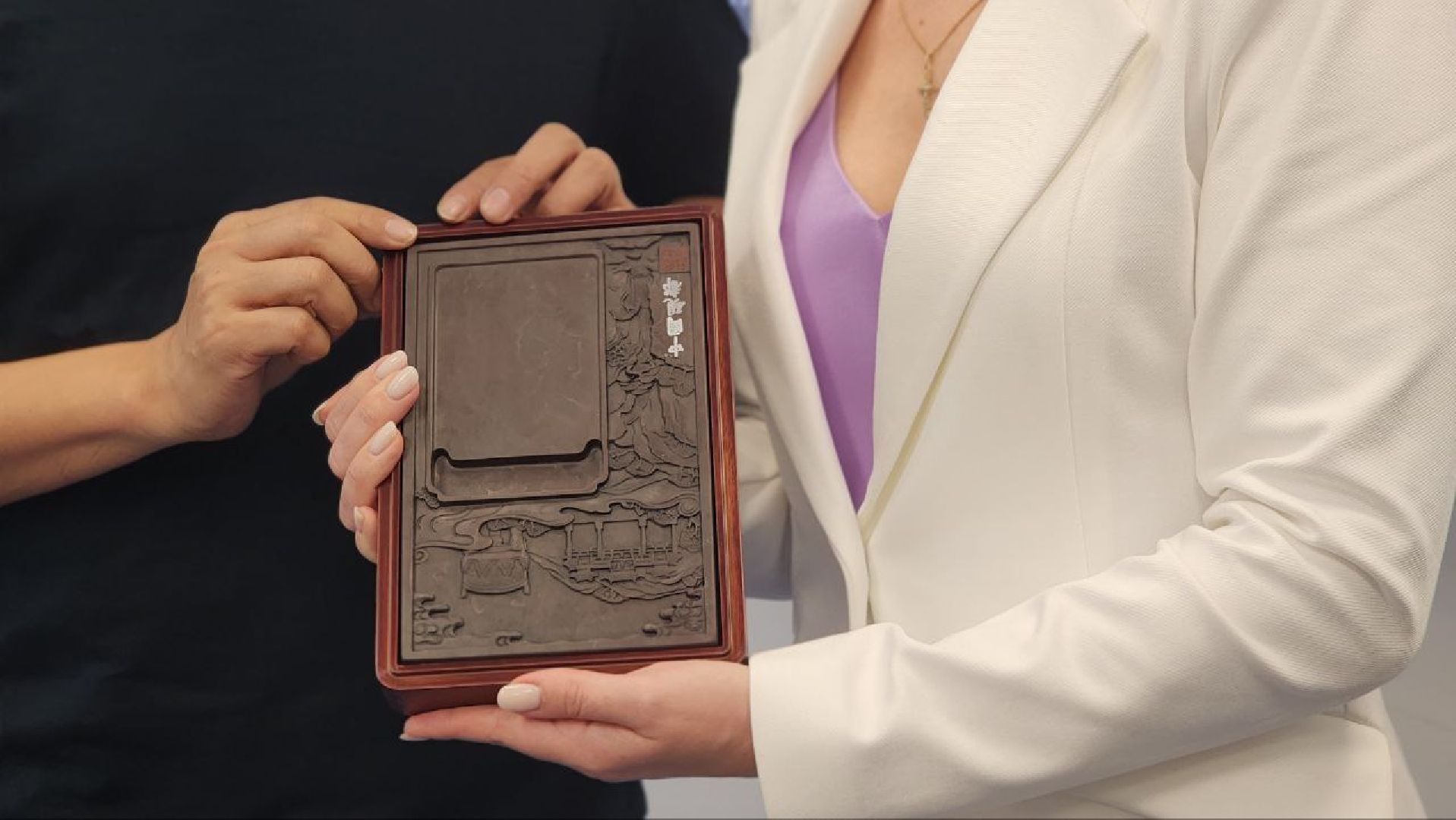 Дмитров, Чжаоцин, КНР