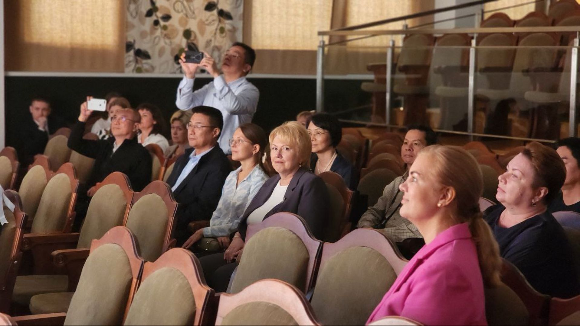 Дмитров, Чжаоцин, КНР