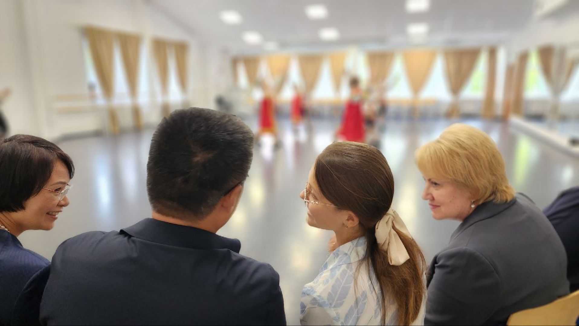 Дмитров, Чжаоцин, КНР