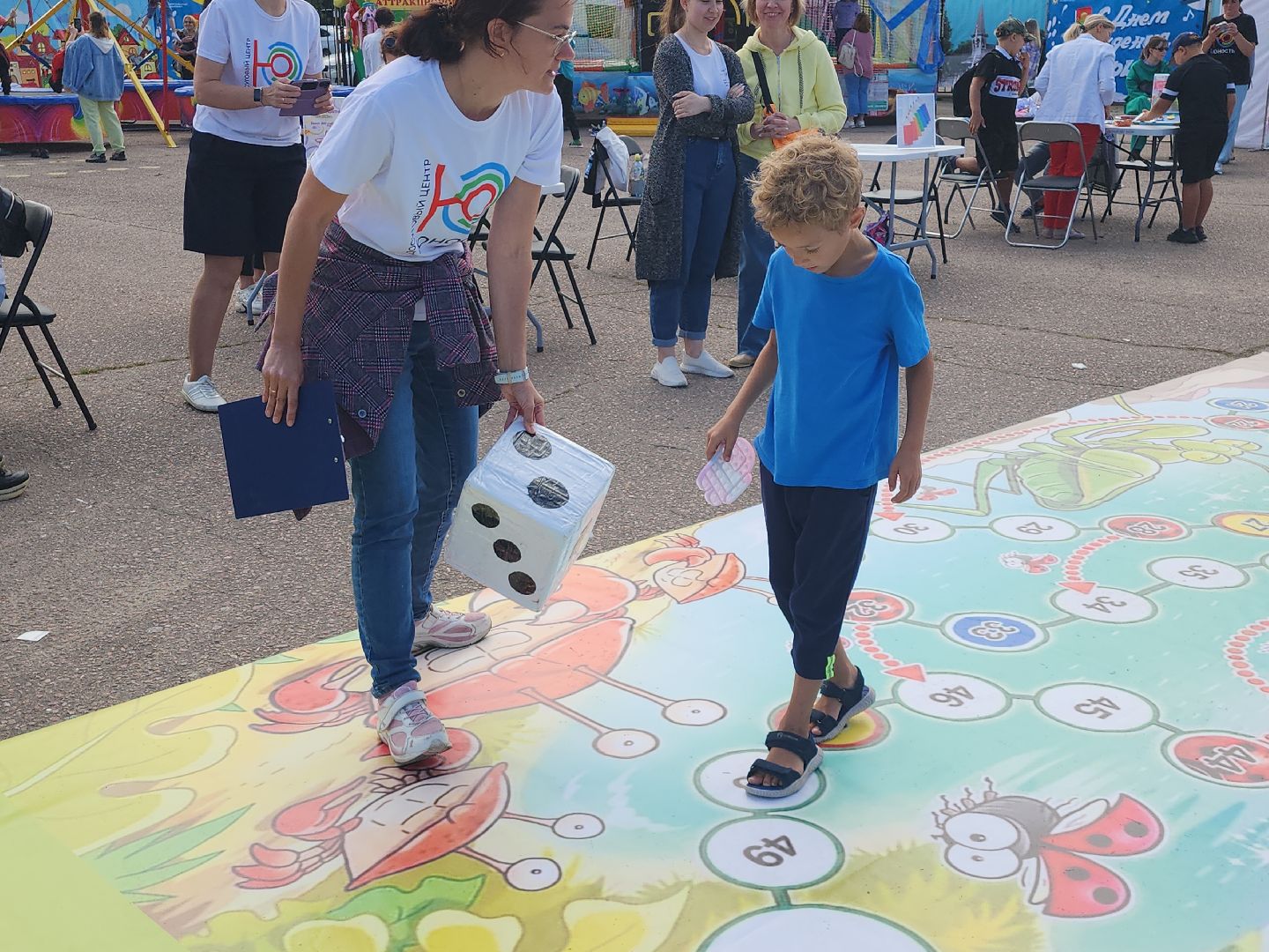 настольные игры; горки ленинские; досуг; игра