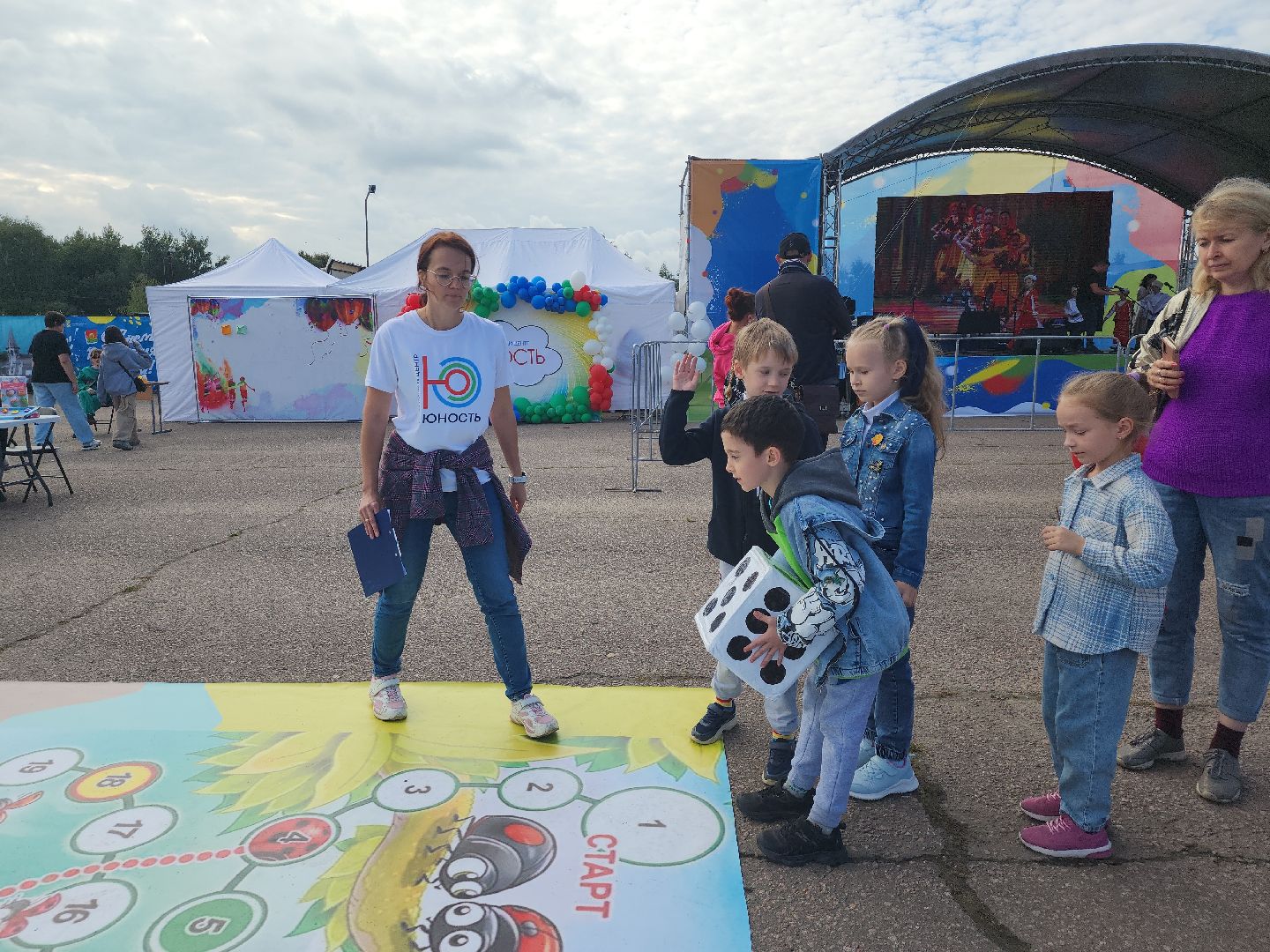 настольные игры; горки ленинские; досуг; игра