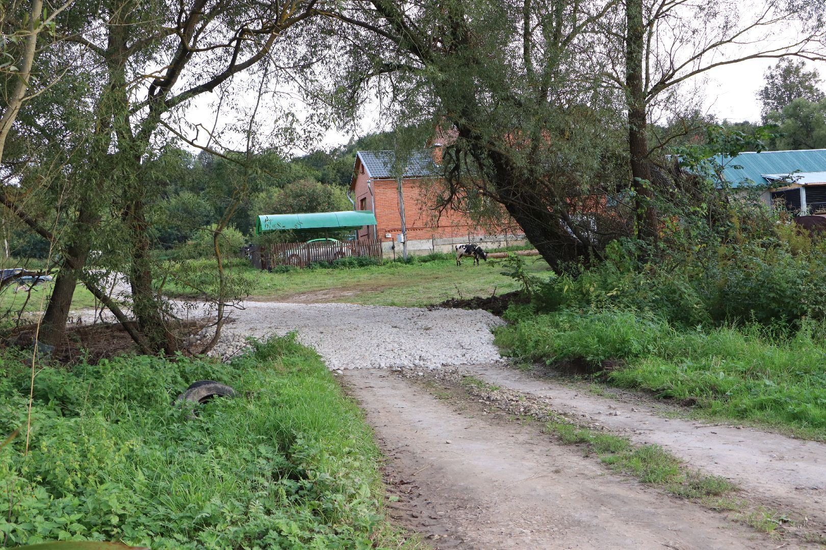 Серебряные Пруды, плотина