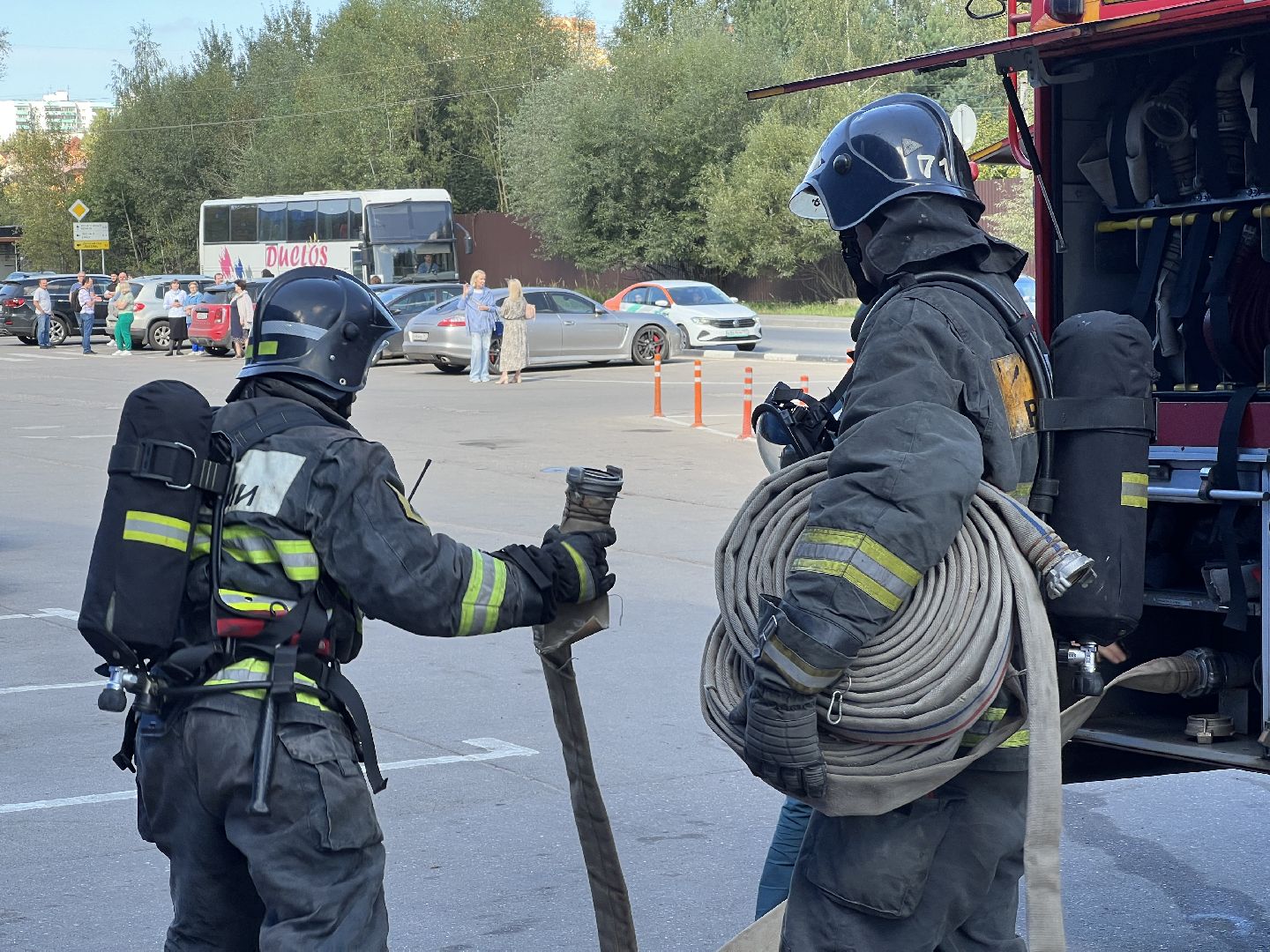 Химки, эвакуация, пожарные, МЧС, тренировочная эвакуация