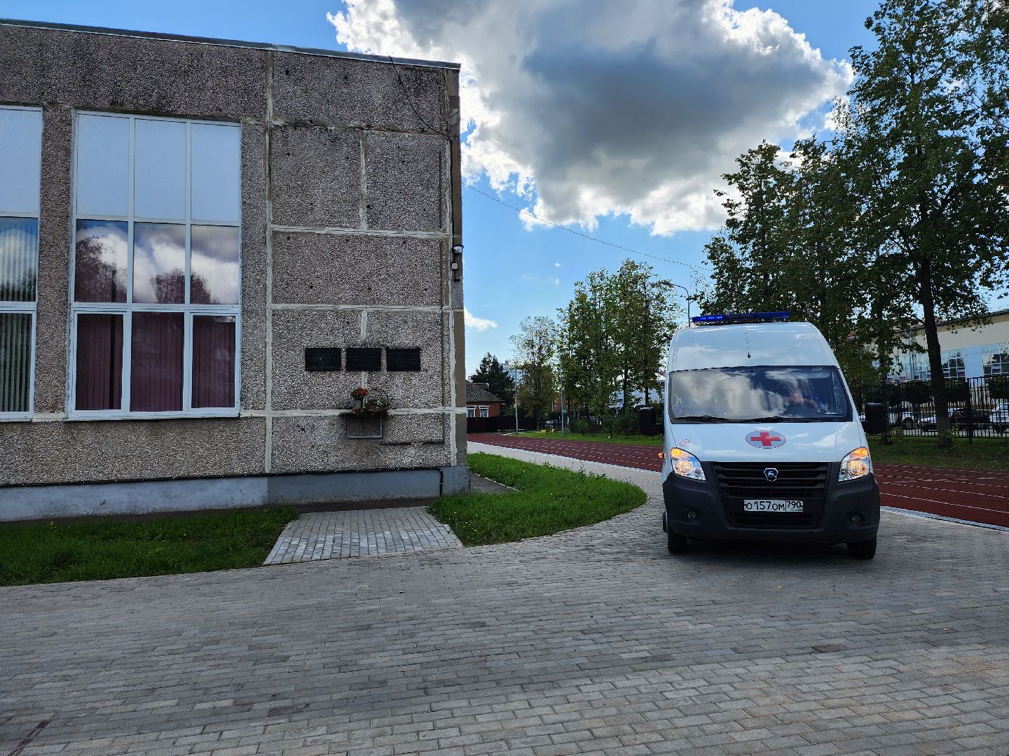 Серпухов, Подмосковье, эвакуация, дети, школа, спасатели, пожарные