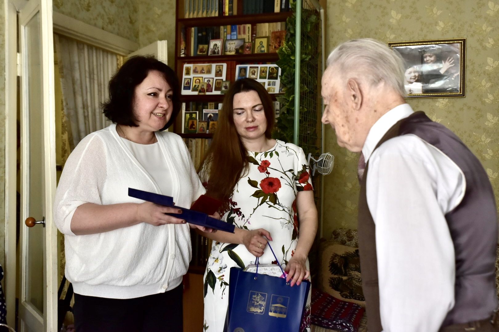 Солнечногорск, ветеран, награда, почетный гражданин, медаль