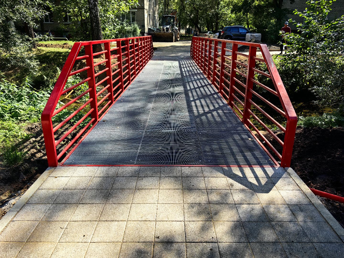 Сквер, обустройство, газон