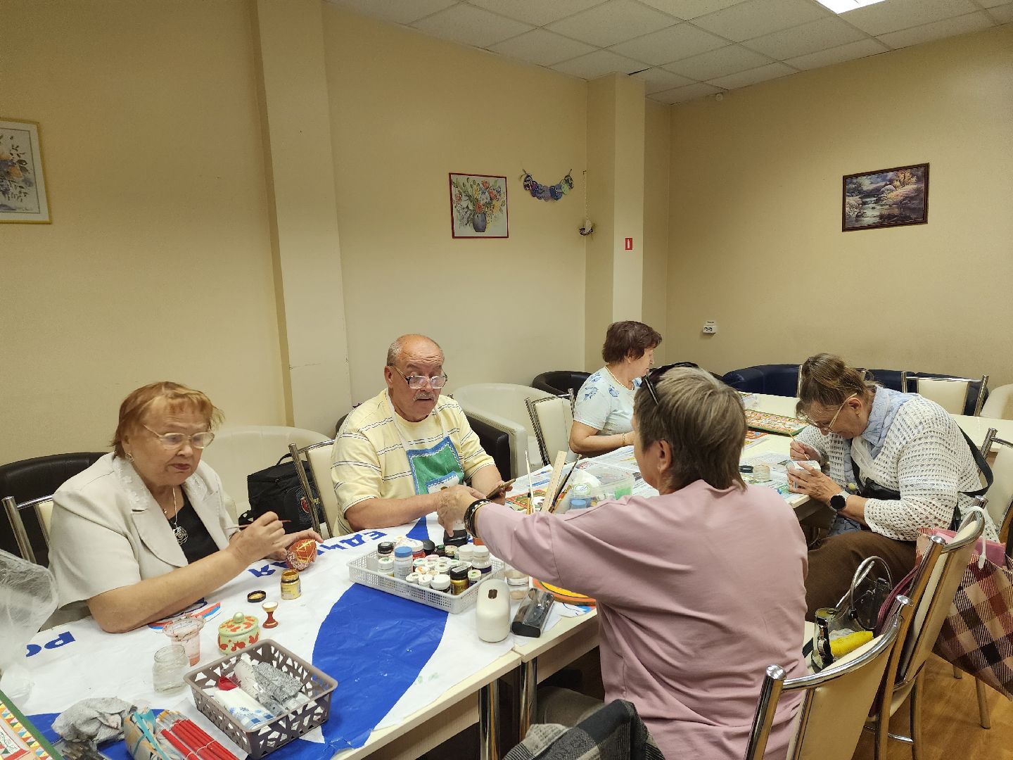 традиции, рисование, пенсионеры, пушкино,