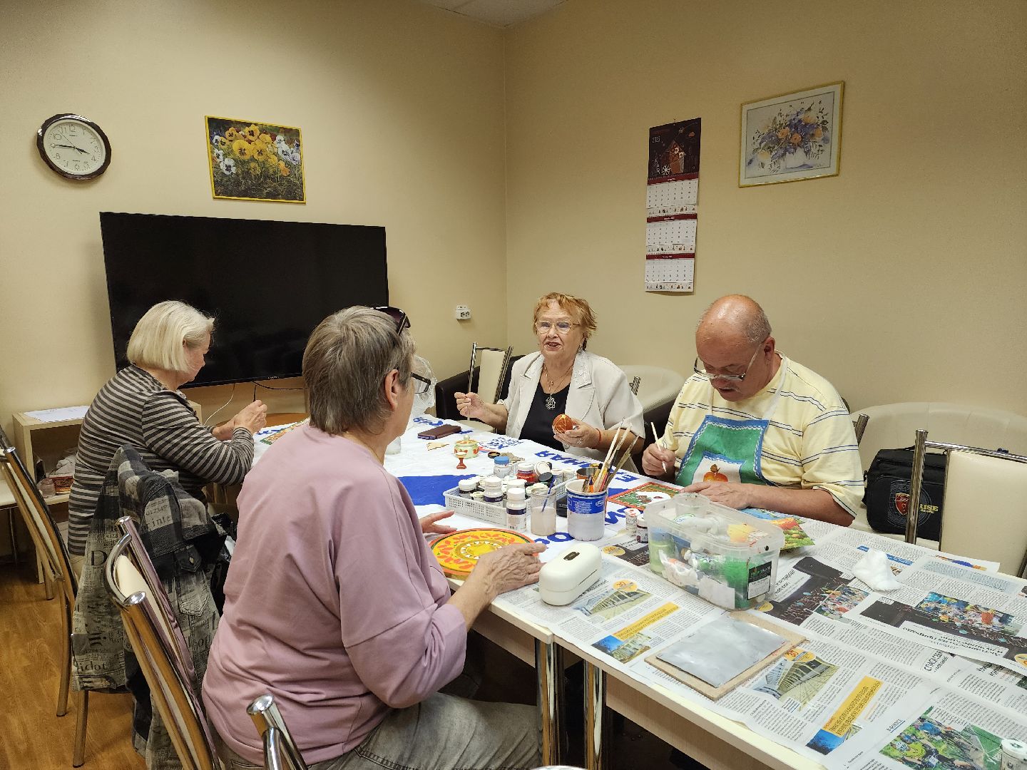 традиции, рисование, пенсионеры, пушкино,