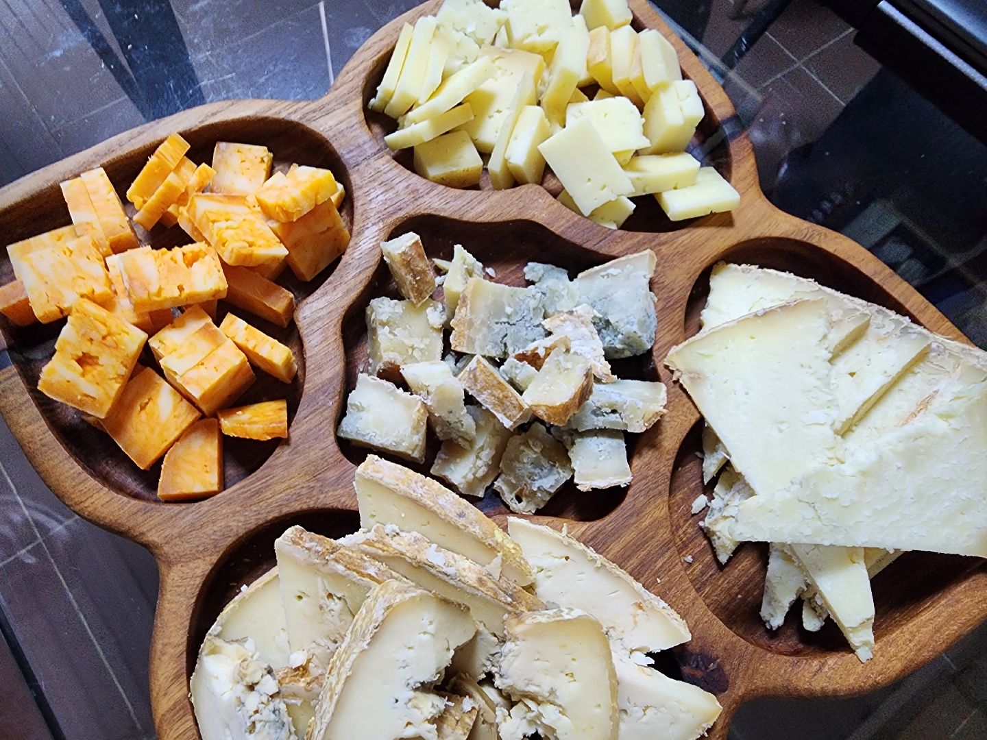 Подольск, экономика, сыры премиум-класса, натуральный продукт, семейный бизнес