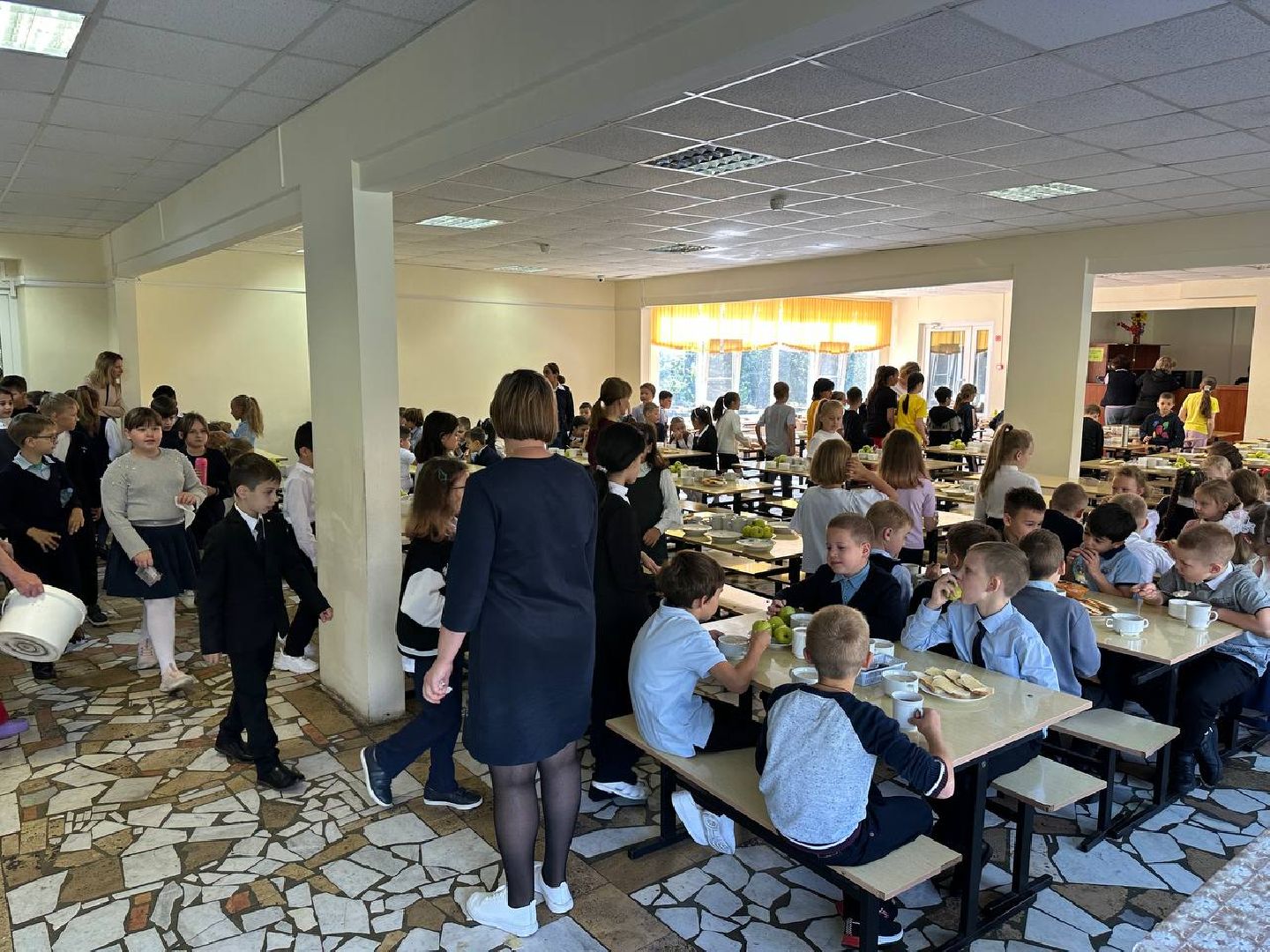 Реутов, образование, школы. столовая. еда, меню новые блюда