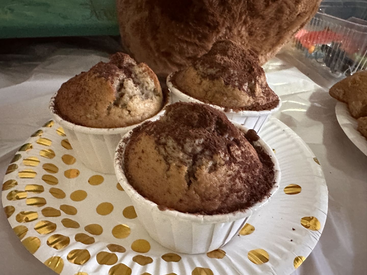 Одинцово, Белый цветок, Благотворительность