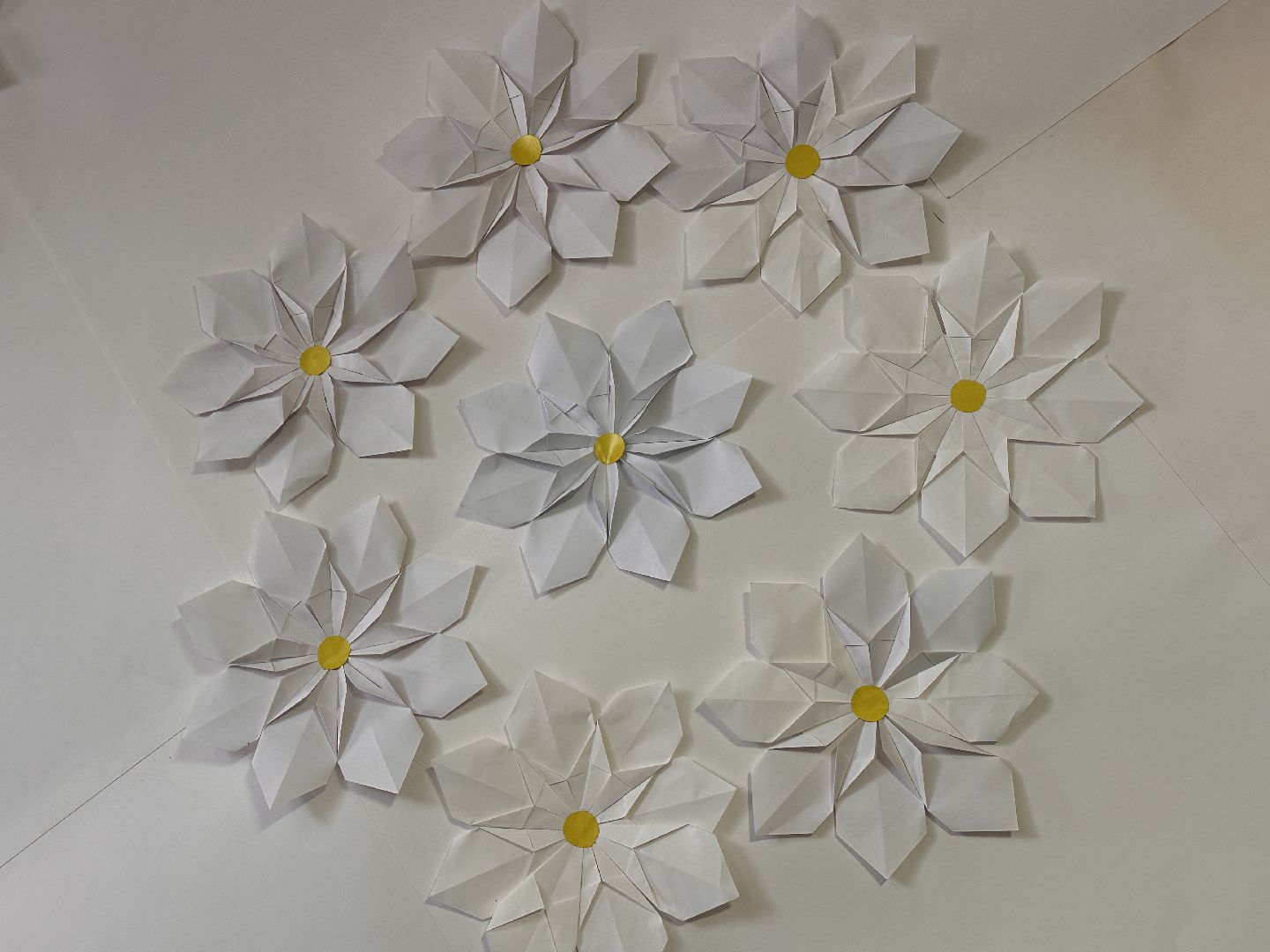 Одинцово, Белый цветок, Благотворительность