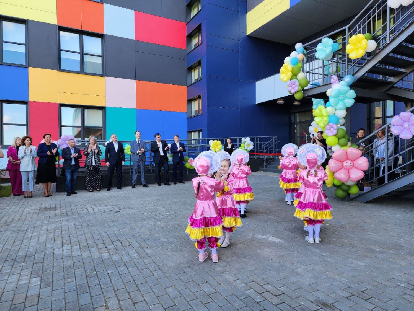 детский сад, дети; образование; инфраструктура