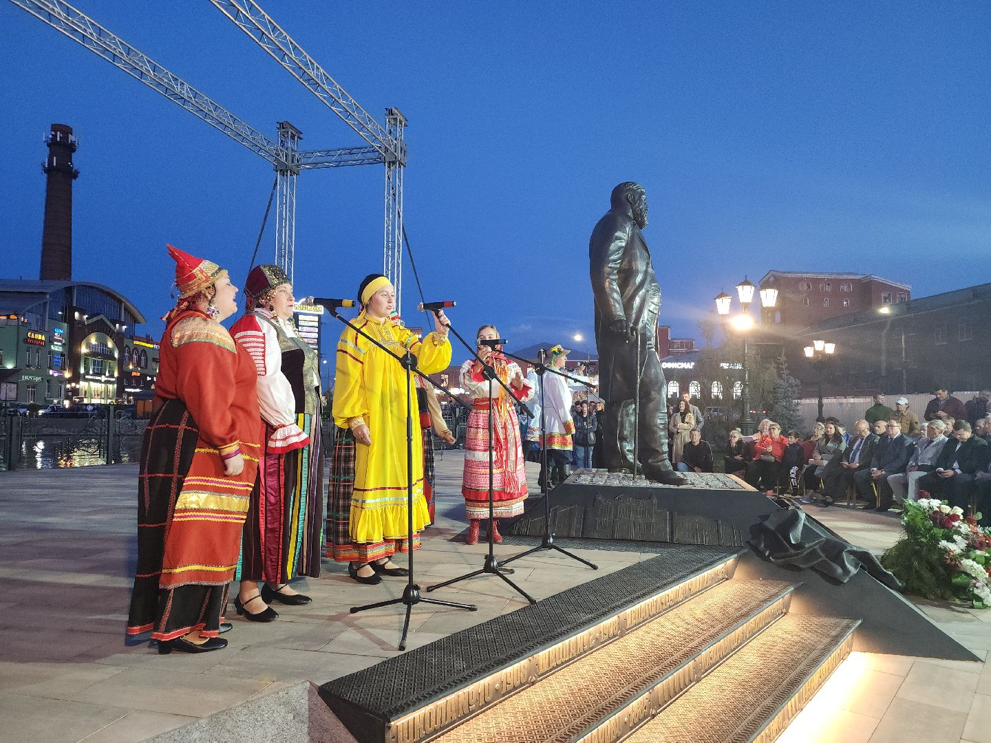 Памятник, Арсений Морозов, меценат, Ногинск, Богородский городской округ